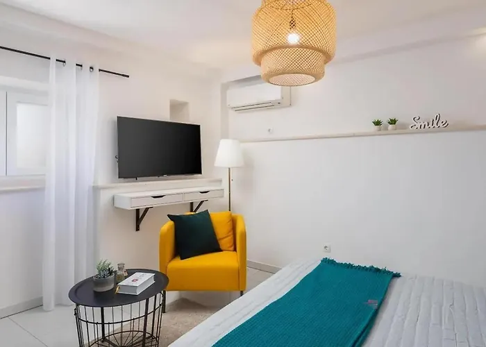 1 Bedroom Gorgeous In *